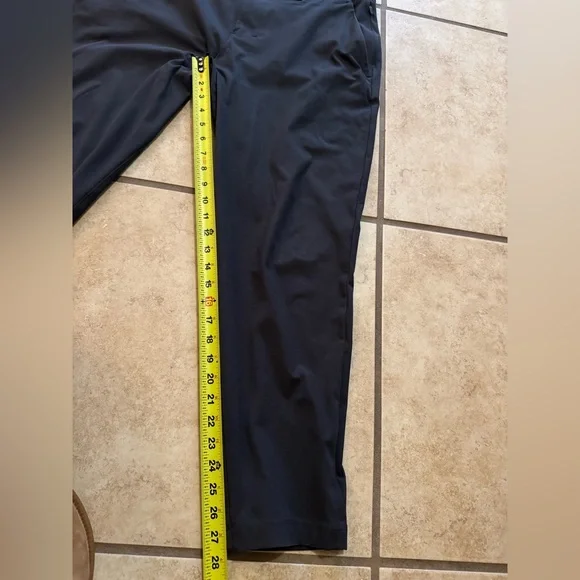 Lululemon ABC Slim-fit Trouser - Picture 10 of 10